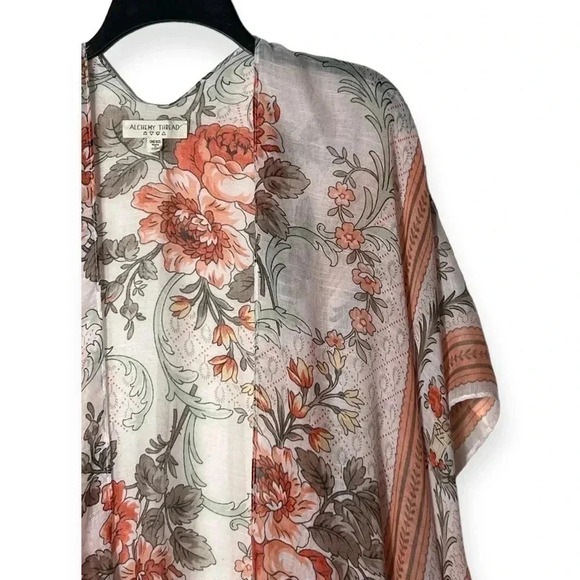 1816. ALCHEMY THREAD FRINGE FLORAL PONCHO LIKE KIMONO ORANGE/CREAM‎ ONE SIZE - Picture 3 of 9